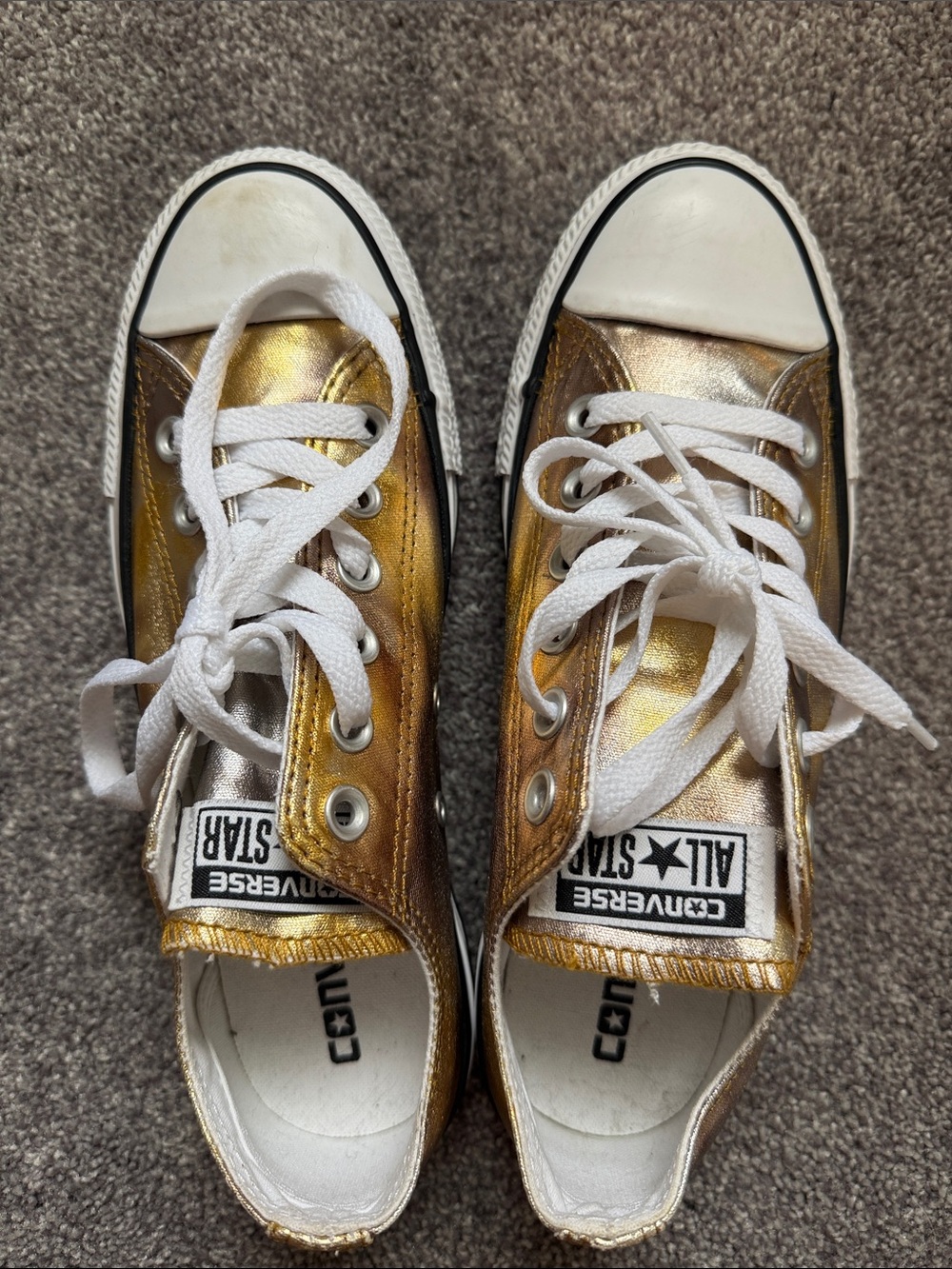 Converse womans Low Top Metallic Gold Lace-Up Sneakers - Picture 5 of 6
